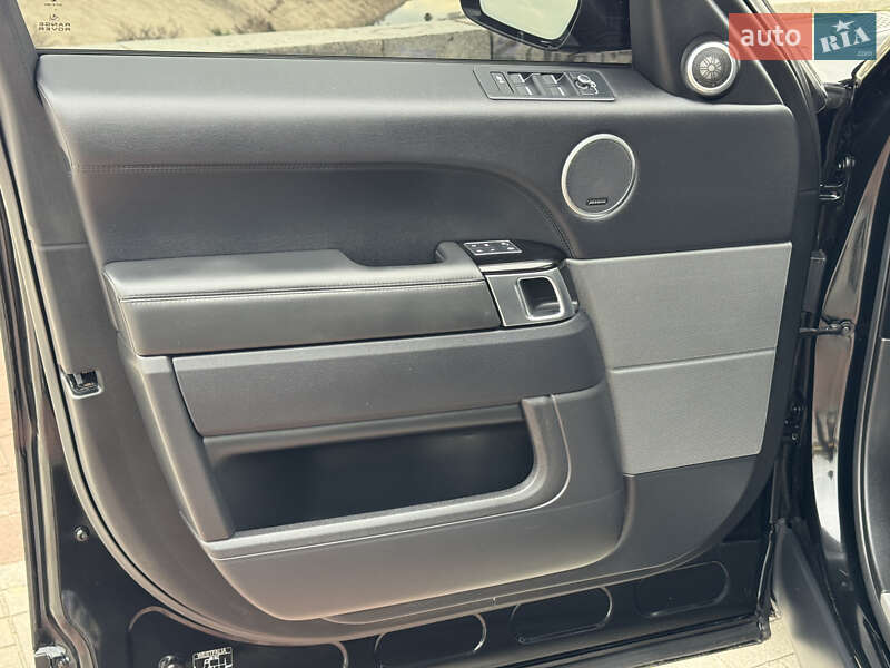 Внедорожник / Кроссовер Land Rover Range Rover Sport 2015 в Запорожье
