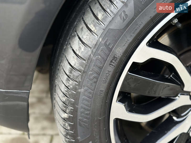 Позашляховик / Кросовер Land Rover Range Rover Sport 2016 в Ковелі