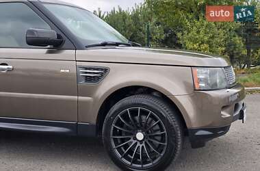 Внедорожник / Кроссовер Land Rover Range Rover Sport 2010 в 