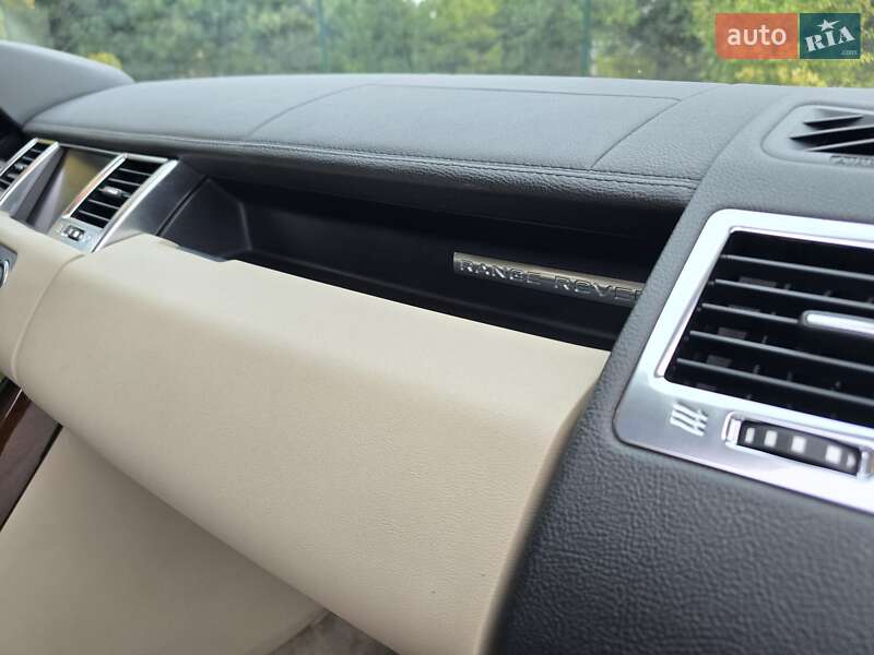 Внедорожник / Кроссовер Land Rover Range Rover Sport 2010 в Хмельницком