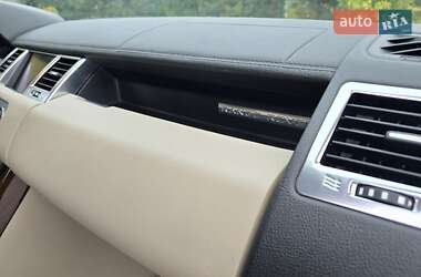 Внедорожник / Кроссовер Land Rover Range Rover Sport 2010 в 