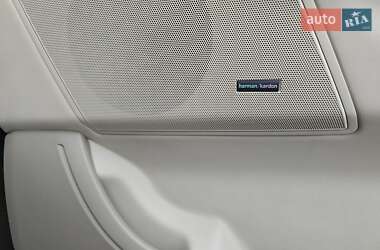 Внедорожник / Кроссовер Land Rover Range Rover Sport 2010 в 