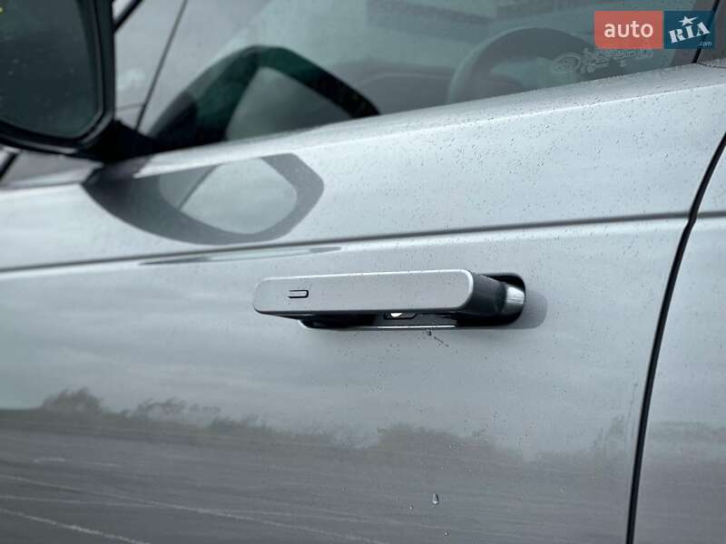 Внедорожник / Кроссовер Land Rover Range Rover Sport 2023 в Киеве фото 17 Внедорожник / Кроссовер Land Rover Range Rover Sport 2023 в Киеве