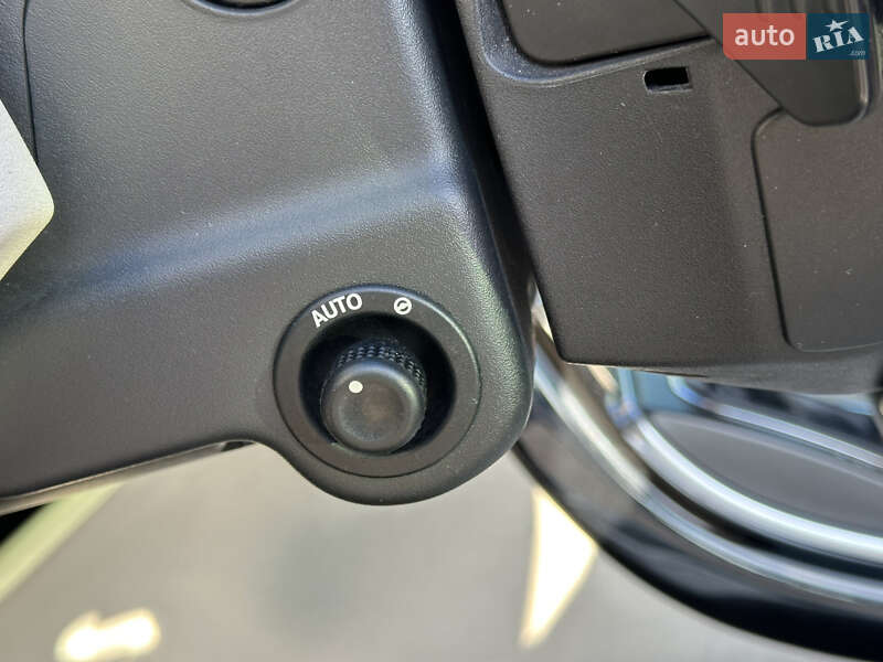 Позашляховик / Кросовер Land Rover Range Rover Sport 2009 в Києві