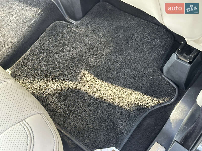 Позашляховик / Кросовер Land Rover Range Rover Sport 2009 в Києві