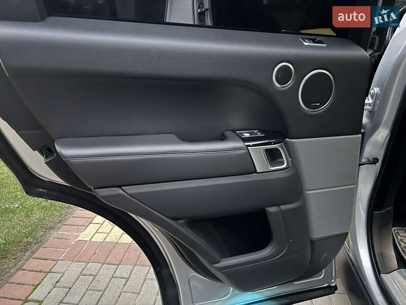 Внедорожник / Кроссовер Land Rover Range Rover Sport 2017 в Киеве фото 11 Внедорожник / Кроссовер Land Rover Range Rover Sport 2017 в Киеве