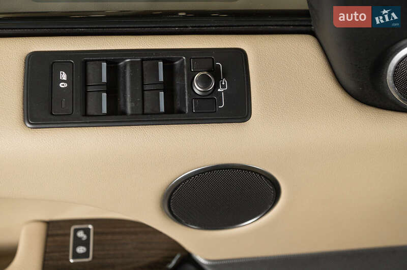 Позашляховик / Кросовер Land Rover Range Rover Sport 2017 в Одесі