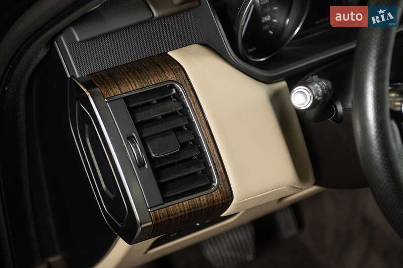 Позашляховик / Кросовер Land Rover Range Rover Sport 2017 в Одесі