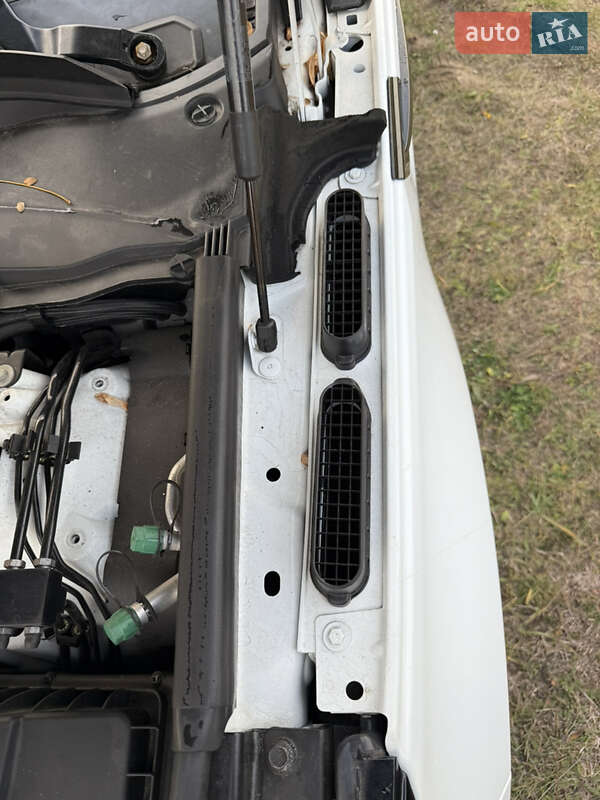 Внедорожник / Кроссовер Land Rover Range Rover Sport 2014 в Днепре