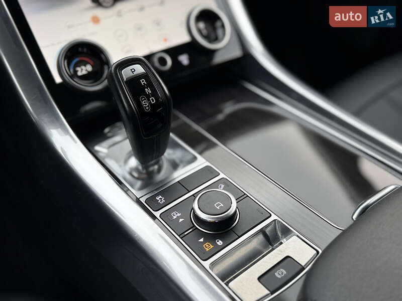 Внедорожник / Кроссовер Land Rover Range Rover Sport 2020 в Киеве фото 16 Внедорожник / Кроссовер Land Rover Range Rover Sport 2020 в Киеве