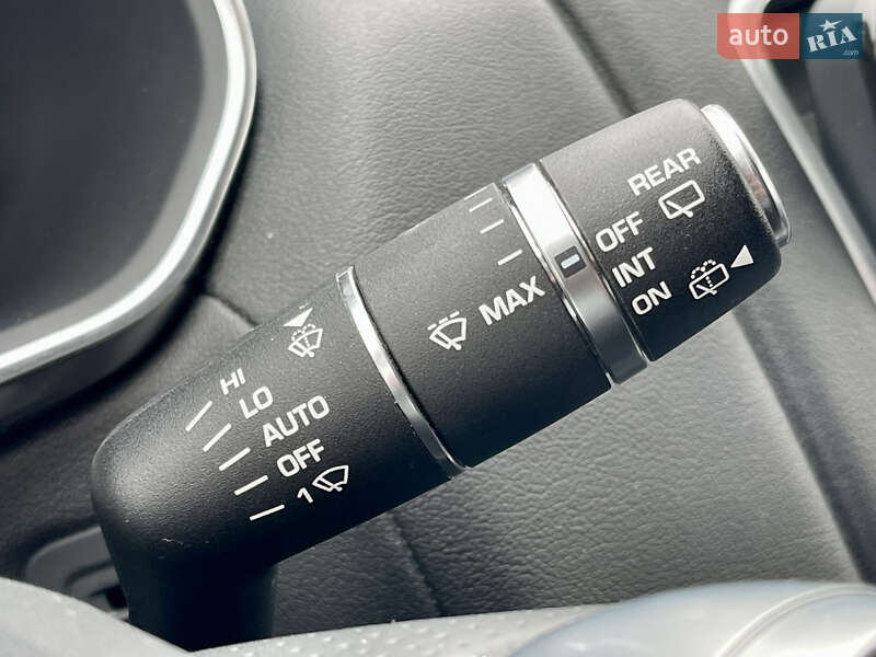 Внедорожник / Кроссовер Land Rover Range Rover Sport 2018 в Киеве фото 26 Внедорожник / Кроссовер Land Rover Range Rover Sport 2018 в Киеве