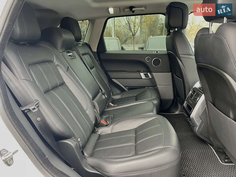 Внедорожник / Кроссовер Land Rover Range Rover Sport 2018 в Киеве фото 31 Внедорожник / Кроссовер Land Rover Range Rover Sport 2018 в Киеве