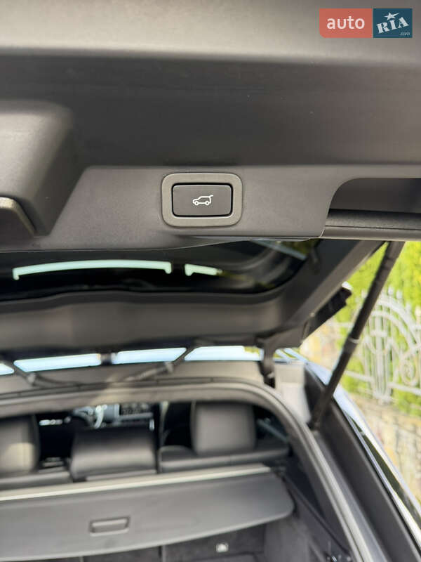 Внедорожник / Кроссовер Land Rover Range Rover Sport 2018 в Ивано-Франковске