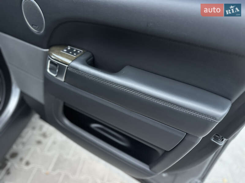 Внедорожник / Кроссовер Land Rover Range Rover Sport 2016 в Владимире фото 76 Внедорожник / Кроссовер Land Rover Range Rover Sport 2016 в Владимире