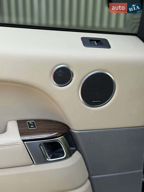 Внедорожник / Кроссовер Land Rover Range Rover Sport 2014 в Дубно