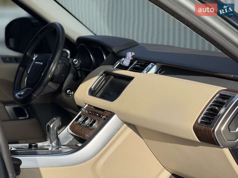Внедорожник / Кроссовер Land Rover Range Rover Sport 2014 в Дубно