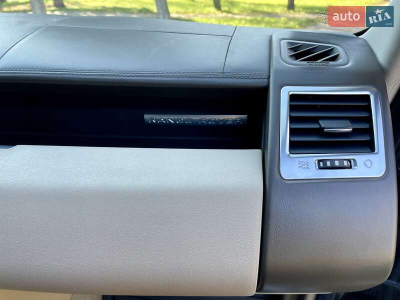 Внедорожник / Кроссовер Land Rover Range Rover Sport 2009 в Киеве