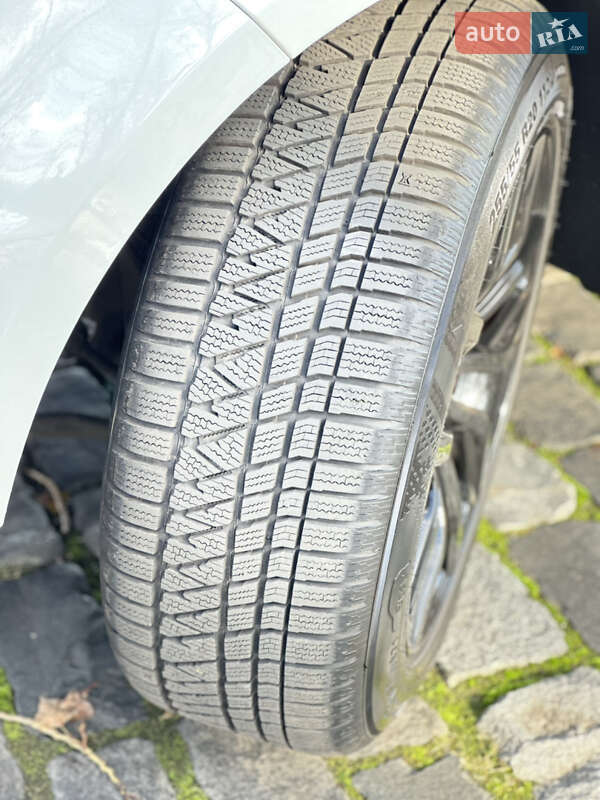 Внедорожник / Кроссовер Land Rover Range Rover Sport 2014 в Киеве