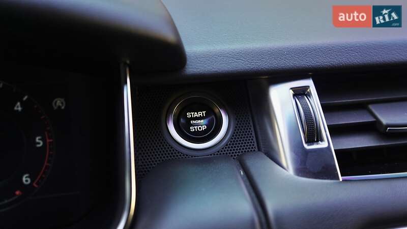 Внедорожник / Кроссовер Land Rover Range Rover Sport 2018 в Львове