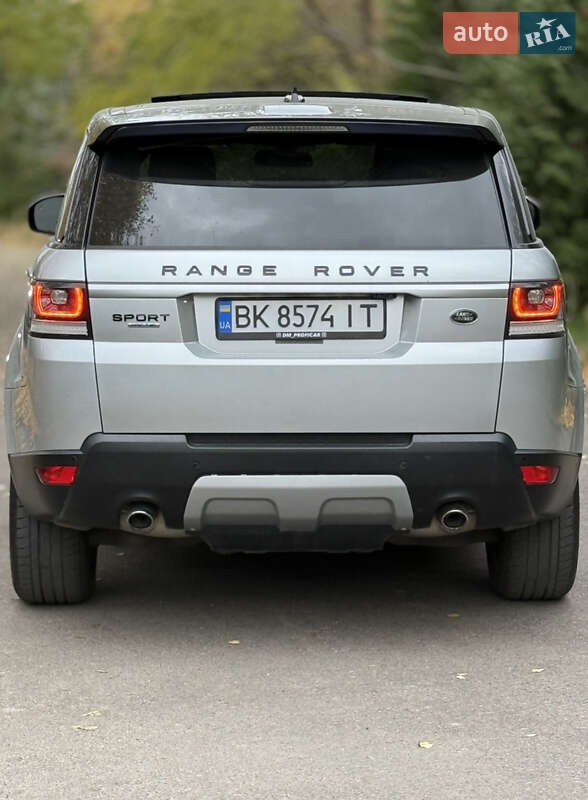 Позашляховик / Кросовер Land Rover Range Rover Sport 2016 в Рівному