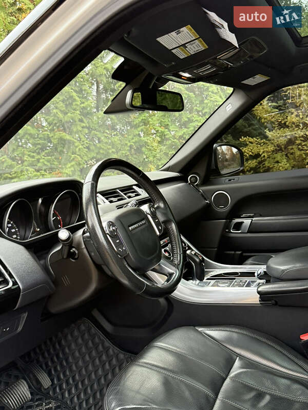 Позашляховик / Кросовер Land Rover Range Rover Sport 2016 в Рівному