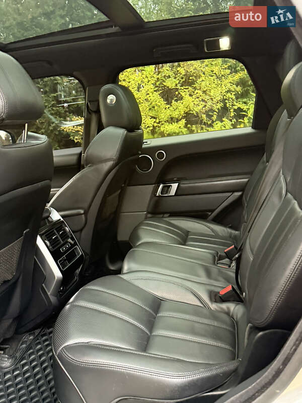 Позашляховик / Кросовер Land Rover Range Rover Sport 2016 в Рівному