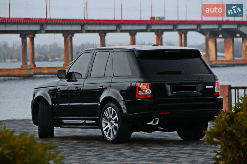 Внедорожник / Кроссовер Land Rover Range Rover Sport 2013 в Днепре