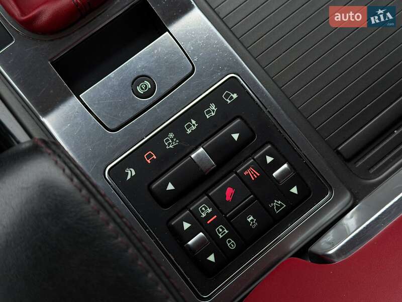 Внедорожник / Кроссовер Land Rover Range Rover Sport 2013 в Кривом Роге