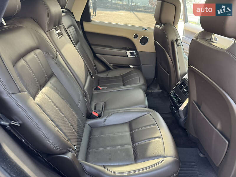 Внедорожник / Кроссовер Land Rover Range Rover Sport 2019 в Тысменице фото 25 Внедорожник / Кроссовер Land Rover Range Rover Sport 2019 в Тысменице