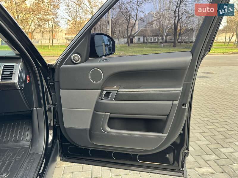 Внедорожник / Кроссовер Land Rover Range Rover Sport 2016 в Николаеве