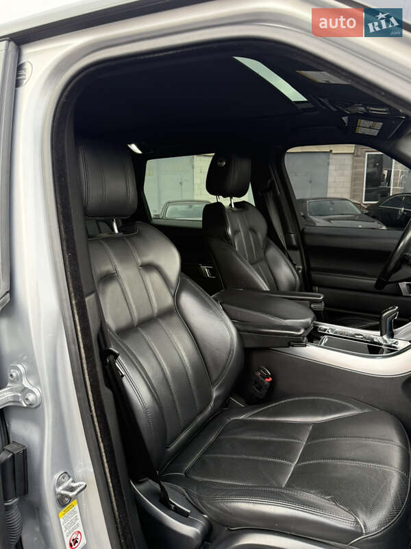 Внедорожник / Кроссовер Land Rover Range Rover Sport 2016 в Ровно фото 74 Внедорожник / Кроссовер Land Rover Range Rover Sport 2016 в Ровно