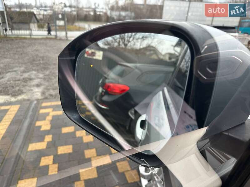 Позашляховик / Кросовер Land Rover Range Rover Sport 2016 в Львові