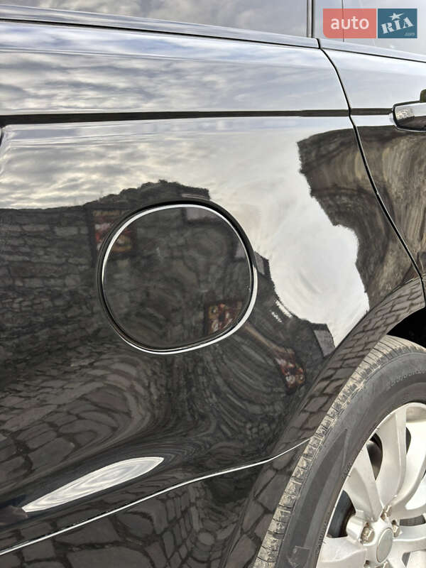 Внедорожник / Кроссовер Land Rover Range Rover Sport 2016 в Хмельницком