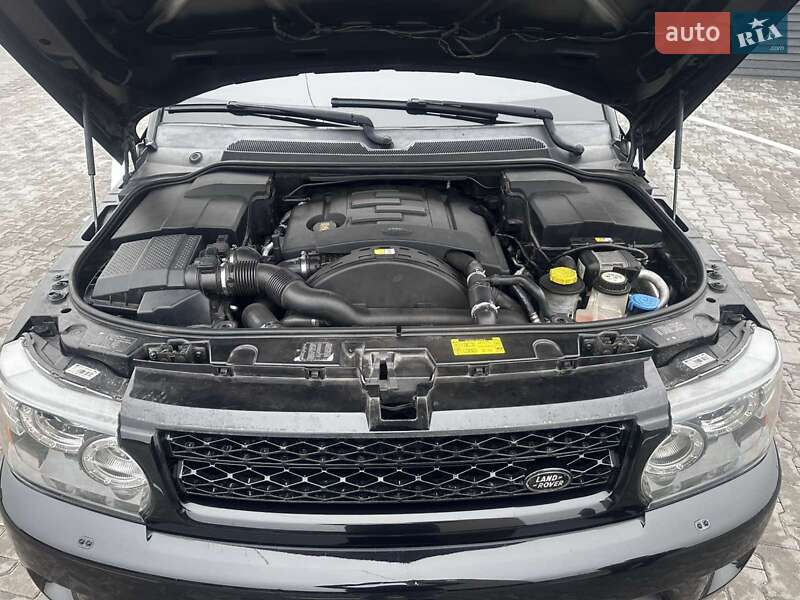 Внедорожник / Кроссовер Land Rover Range Rover Sport 2010 в Дубно