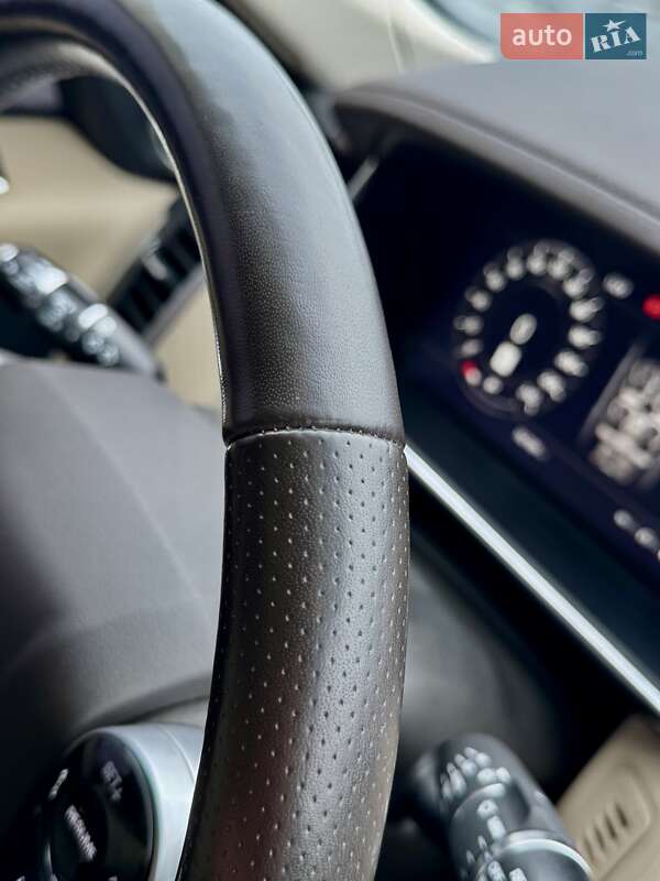 Внедорожник / Кроссовер Land Rover Range Rover Sport 2018 в Черновцах