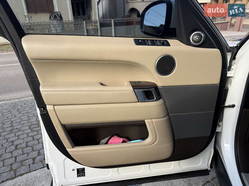 Позашляховик / Кросовер Land Rover Range Rover Sport 2015 в Нижній Апші фото 41 Позашляховик / Кросовер Land Rover Range Rover Sport 2015 в Нижній Апші
