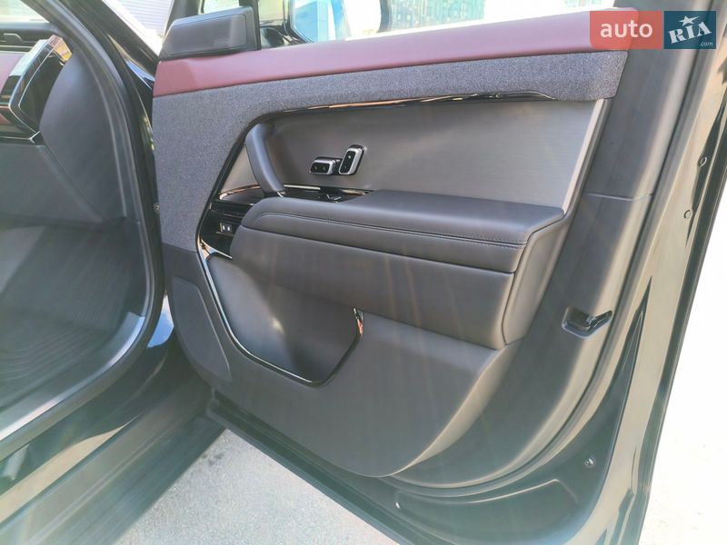 Внедорожник / Кроссовер Land Rover Range Rover Sport 2024 в Киеве