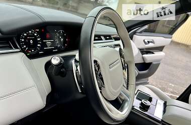 Внедорожник / Кроссовер Land Rover Range Rover Velar 2017 в 