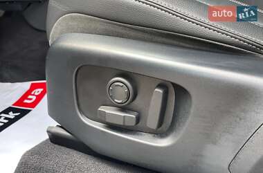 Внедорожник / Кроссовер Land Rover Range Rover Velar 2020 в 