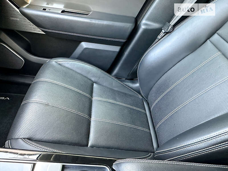 Внедорожник / Кроссовер Land Rover Range Rover Velar 2017 в Киеве фото 23 Внедорожник / Кроссовер Land Rover Range Rover Velar 2017 в Киеве