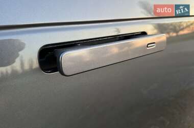 Внедорожник / Кроссовер Land Rover Range Rover Velar 2018 в 
