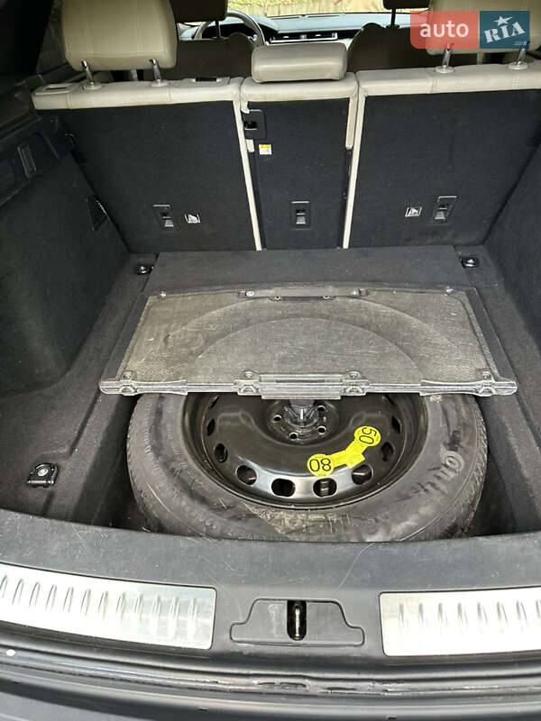 Позашляховик / Кросовер Land Rover Range Rover Velar 2017 в Ковелі фото 24 Позашляховик / Кросовер Land Rover Range Rover Velar 2017 в Ковелі