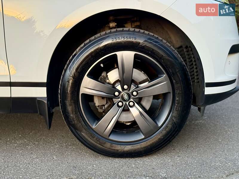 Позашляховик / Кросовер Land Rover Range Rover Velar 2017 в Тернополі