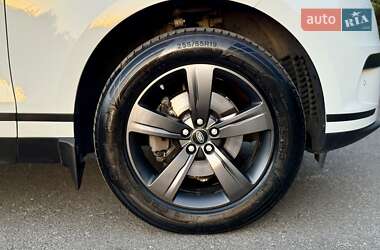 Внедорожник / Кроссовер Land Rover Range Rover Velar 2017 в 
