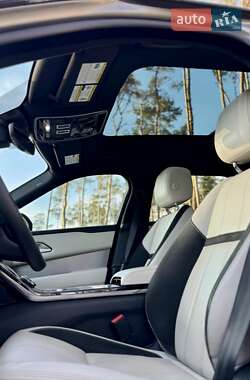 Позашляховик / Кросовер Land Rover Range Rover Velar 2017 в 