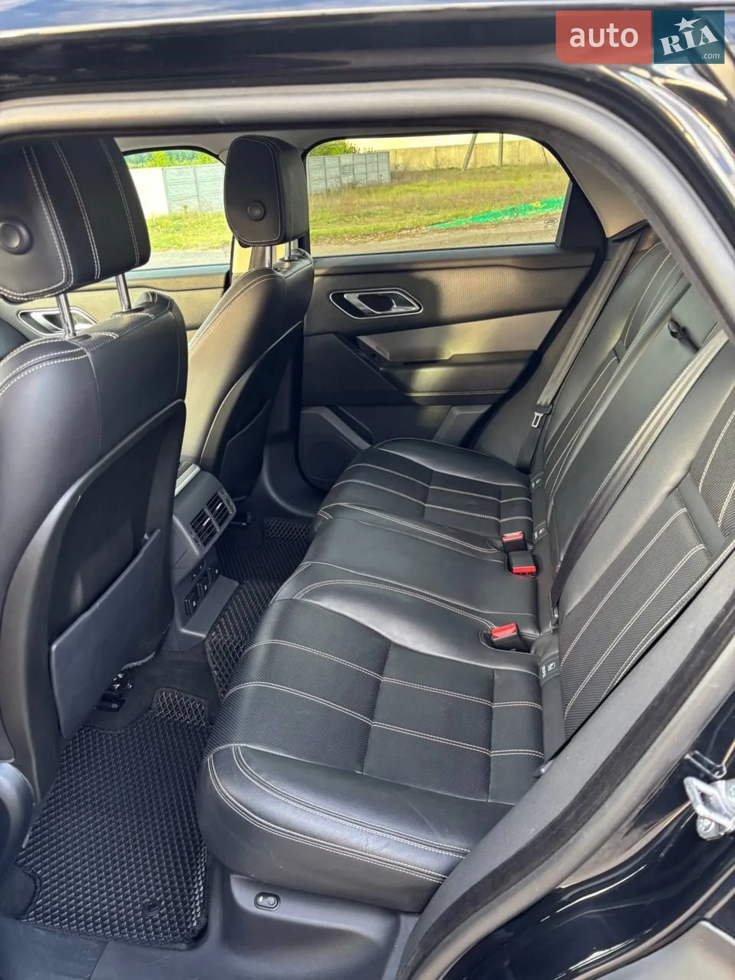 2018 Land Rover Range Rover Velar - мініатюра 20
