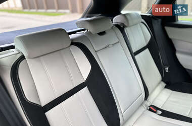 Внедорожник / Кроссовер Land Rover Range Rover Velar 2018 в 