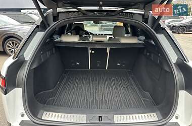 Позашляховик / Кросовер Land Rover Range Rover Velar 2019 в 