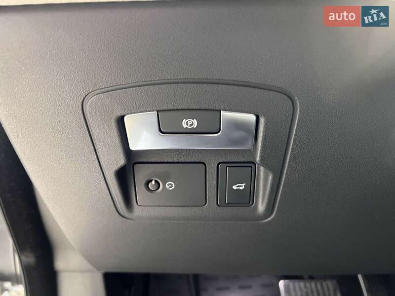 Позашляховик / Кросовер Land Rover Range Rover Velar 2017 в Львові