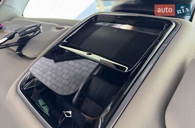 Внедорожник / Кроссовер Land Rover Range Rover Velar 2018 в 